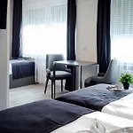 M&m Loewen Hotel