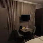 Hotel M&m Loewen *
