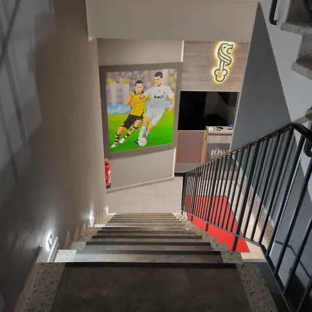 M&m Loewen Отель *